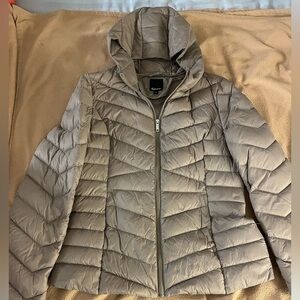 Reitmans brown hooded packable jacket